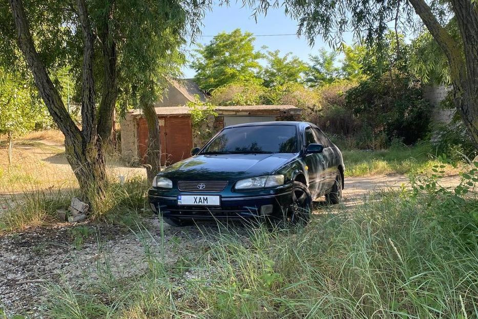 Продам Toyota Camry 1998 года в Одессе