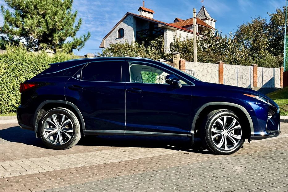 Продам Lexus RX 200 Executive+ 2017 года в Луцке