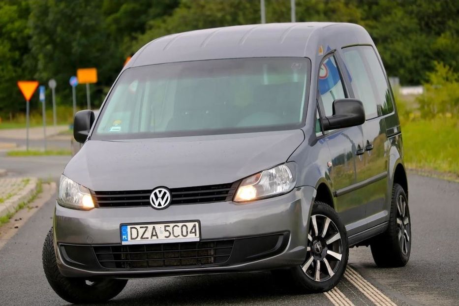 Продам Volkswagen Caddy пасс. 2010 года в Харькове