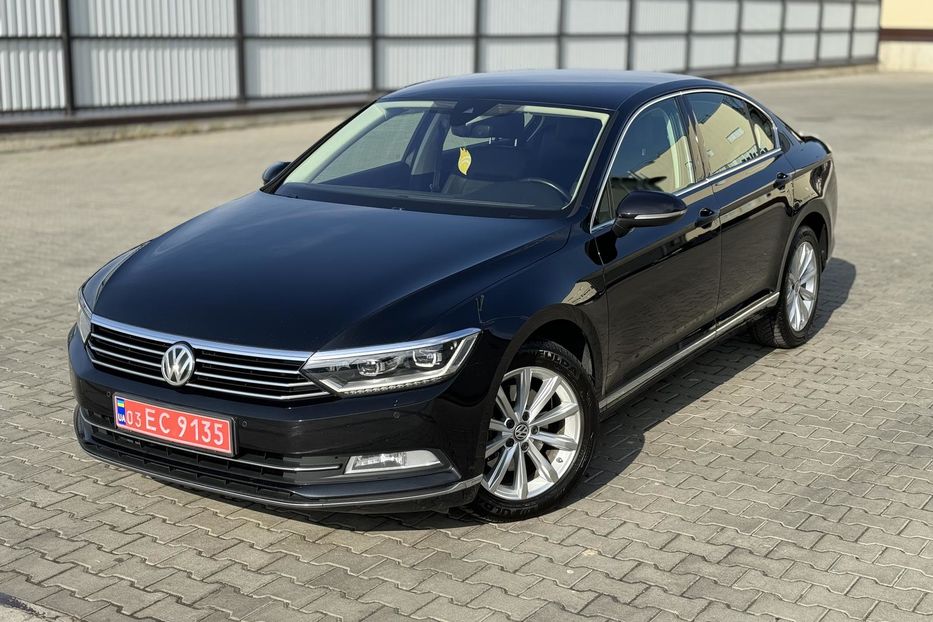 Продам Volkswagen Passat B8 HighLine 2018 года в Луцке