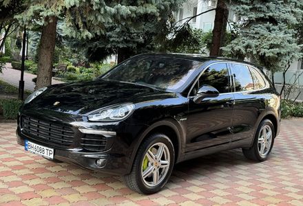 Продам Porsche Cayenne Plug-in Hybrid 2016 года в Одессе