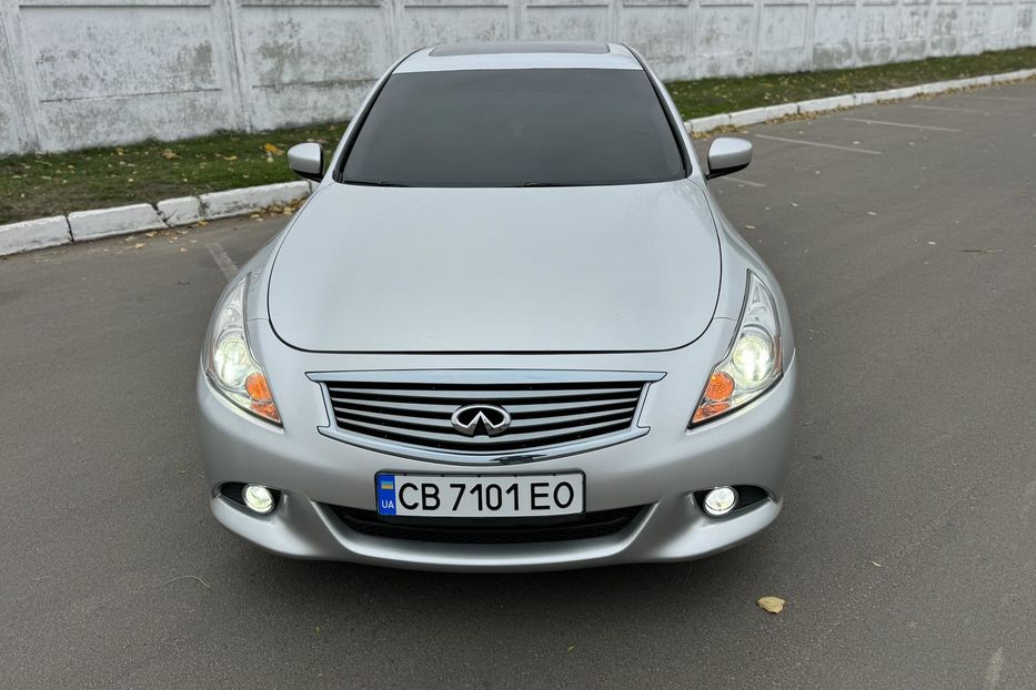 Продам Infiniti G25 2012 года в Киеве