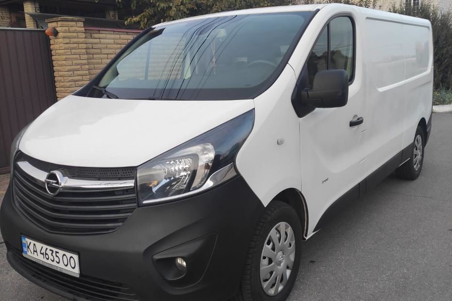 Продам Opel Vivaro груз. 2017 года в Киеве