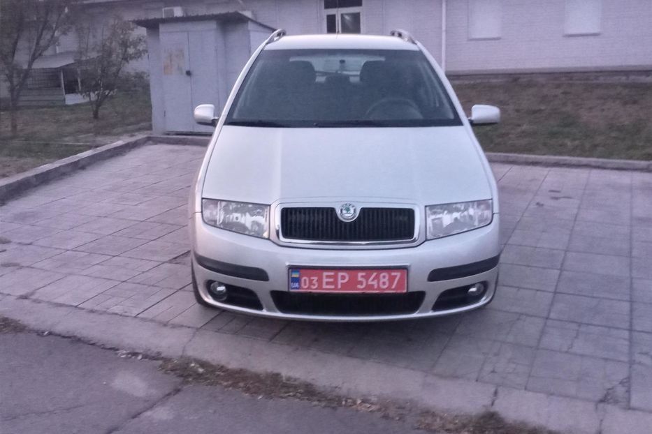 Продам Skoda Fabia 2006 года в г. Каменское, Днепропетровская область