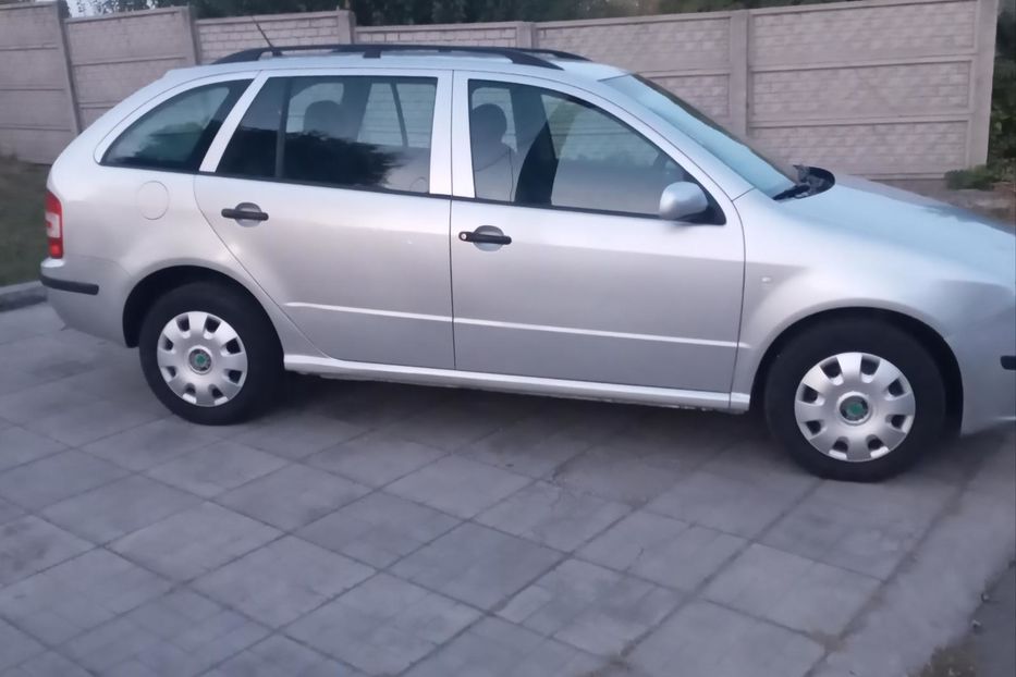 Продам Skoda Fabia 2006 года в г. Каменское, Днепропетровская область