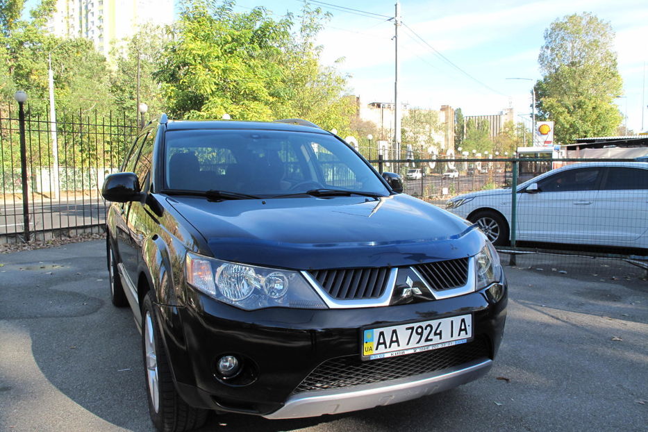 Продам Mitsubishi Outlander XL AWD 2008 года в Киеве