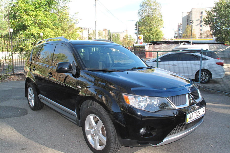 Продам Mitsubishi Outlander XL AWD 2008 года в Киеве