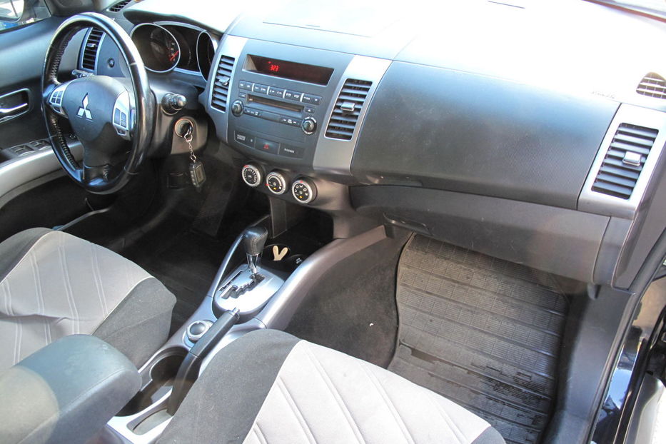 Продам Mitsubishi Outlander XL AWD 2008 года в Киеве