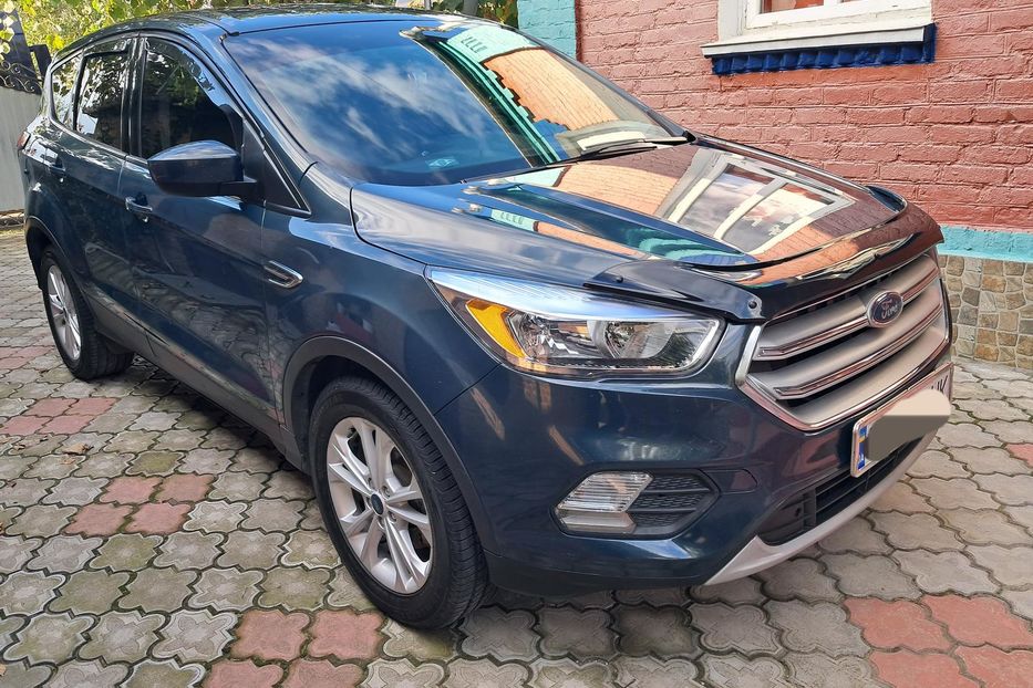 Продам Ford Escape SE EcoBoost 2019 года в г. Гайсин, Винницкая область