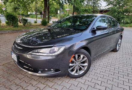 Продам Chrysler 200 S 2016 года в Виннице