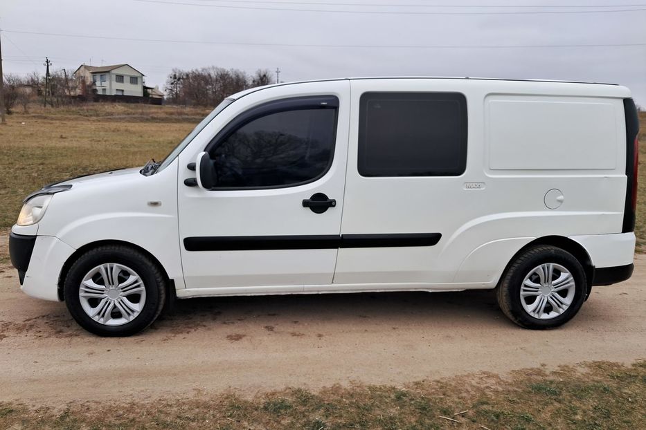 Продам Fiat Doblo пасс. МАХІ MultiJet 2006 года в г. Гайсин, Винницкая область