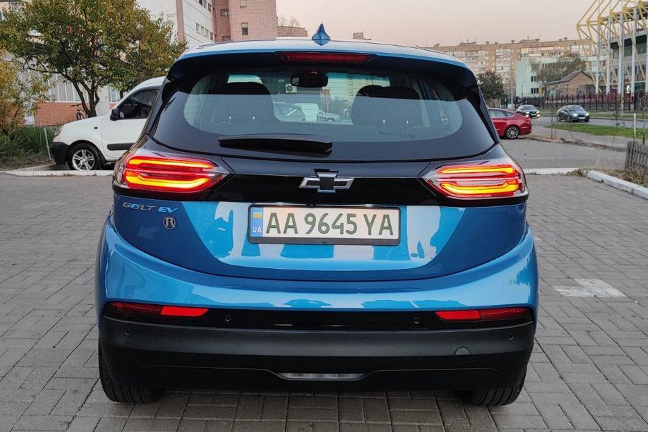 Продам Chevrolet Bolt LT+ 2021 года в Киеве