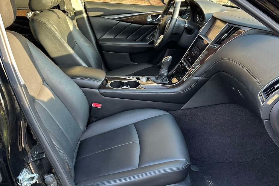 Продам Infiniti Q50 2018 года в г. Рава-Русская, Львовская область