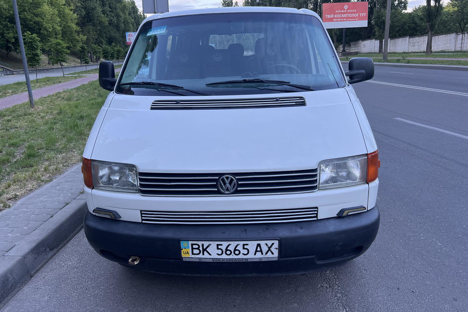 Продам Volkswagen T4 (Transporter) пасс. 2001 года в Ровно