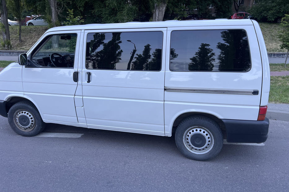 Продам Volkswagen T4 (Transporter) пасс. 2001 года в Ровно