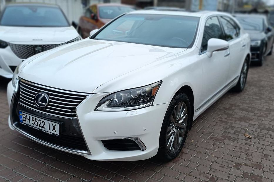 Продам Lexus LS 600 600hl 2013 года в Одессе