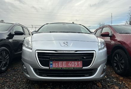 Продам Peugeot 5008 2014 года в Луцке