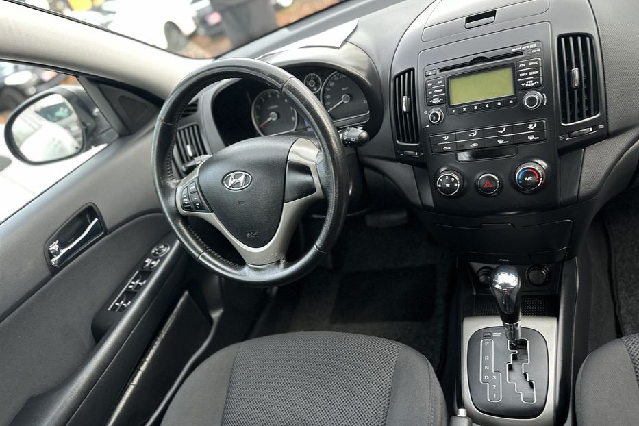 Продам Hyundai i30  2008 года в Луцке