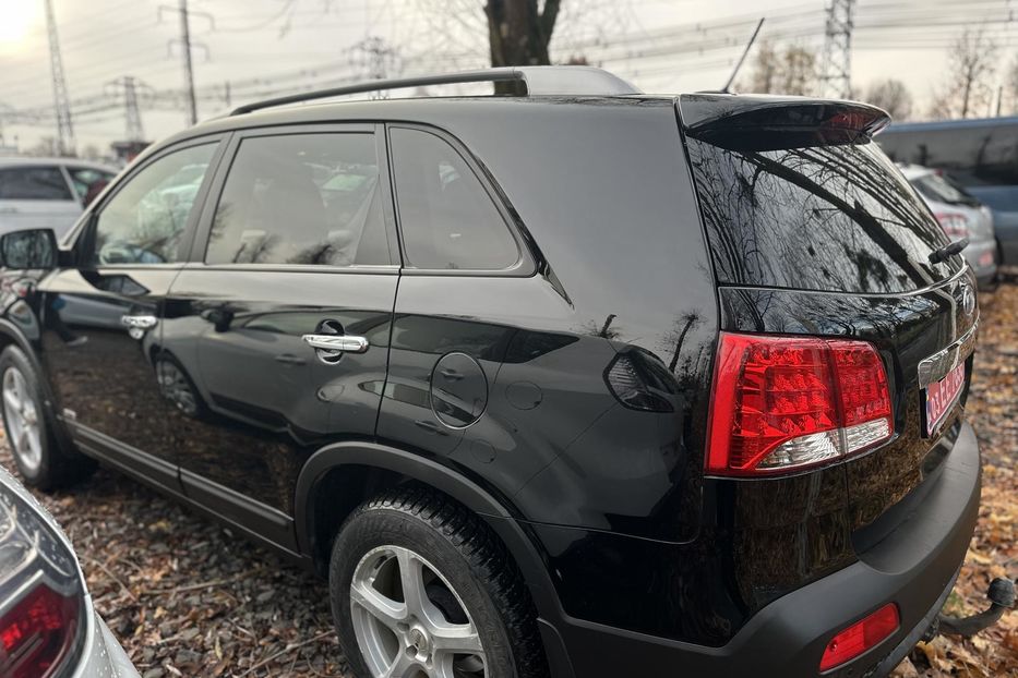 Продам Kia Sorento 2011 года в Луцке