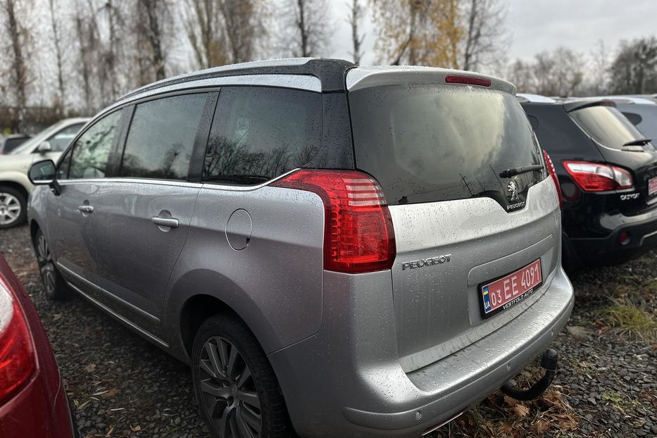 Продам Peugeot 5008 2014 года в Луцке