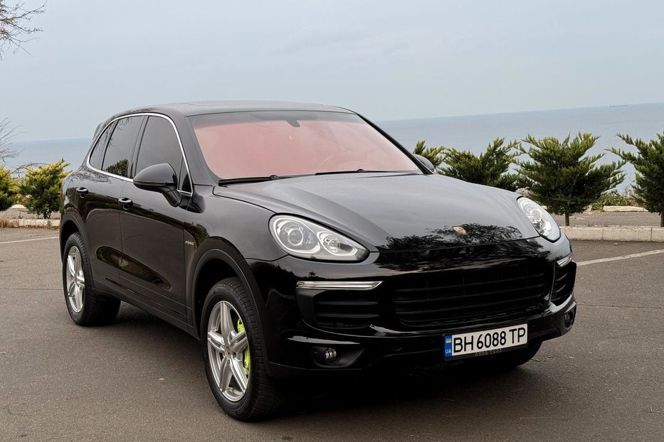 Продам Porsche Cayenne 2016 года в Одессе