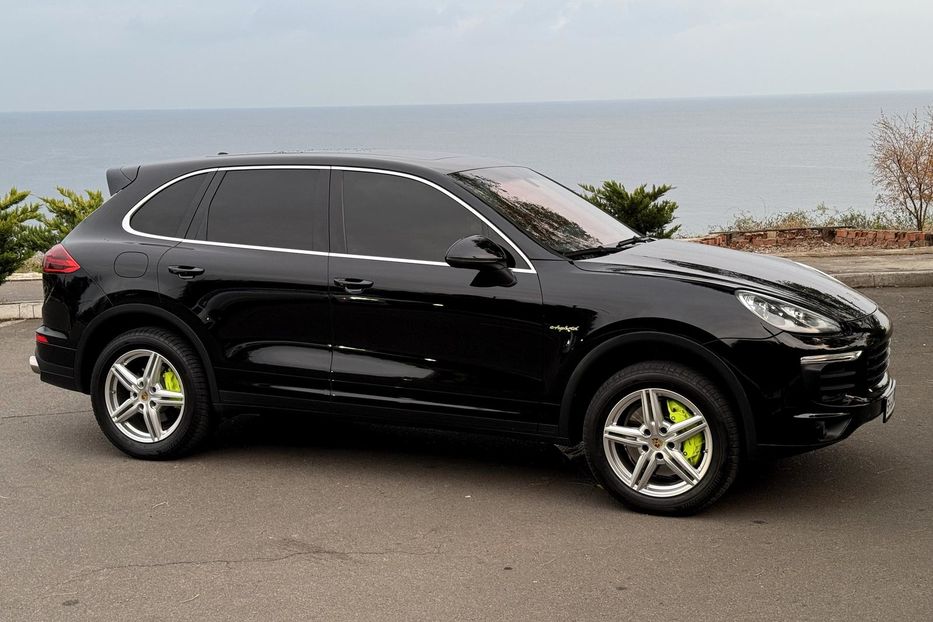 Продам Porsche Cayenne 2016 года в Одессе