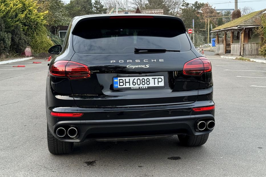 Продам Porsche Cayenne 2016 года в Одессе