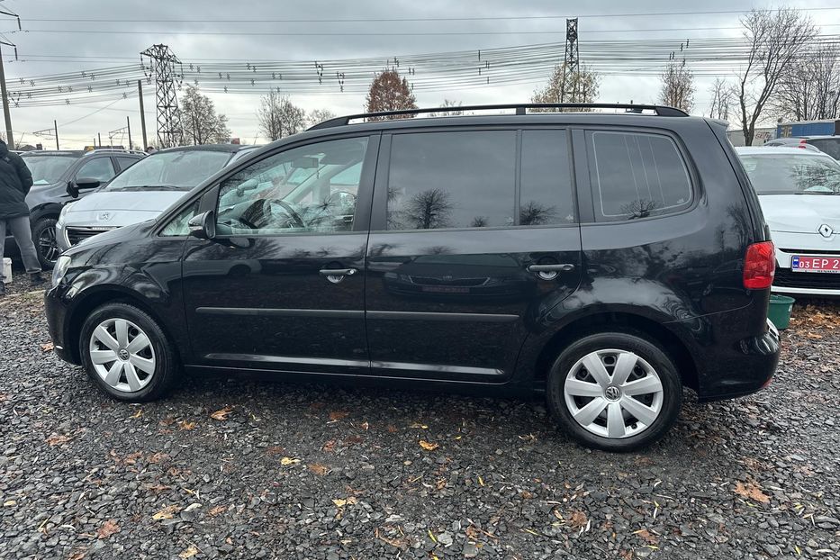 Продам Volkswagen Touran 2011 года в Луцке