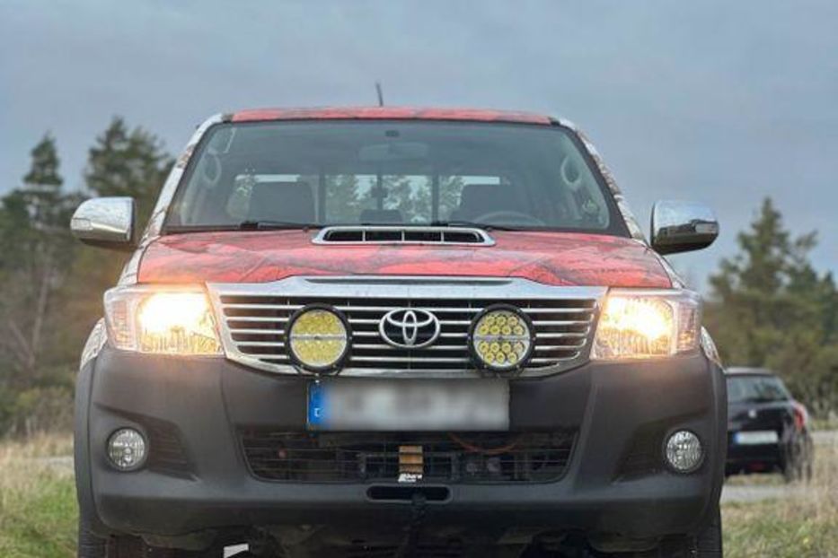 Продам Toyota Hilux 2009 года в Днепре