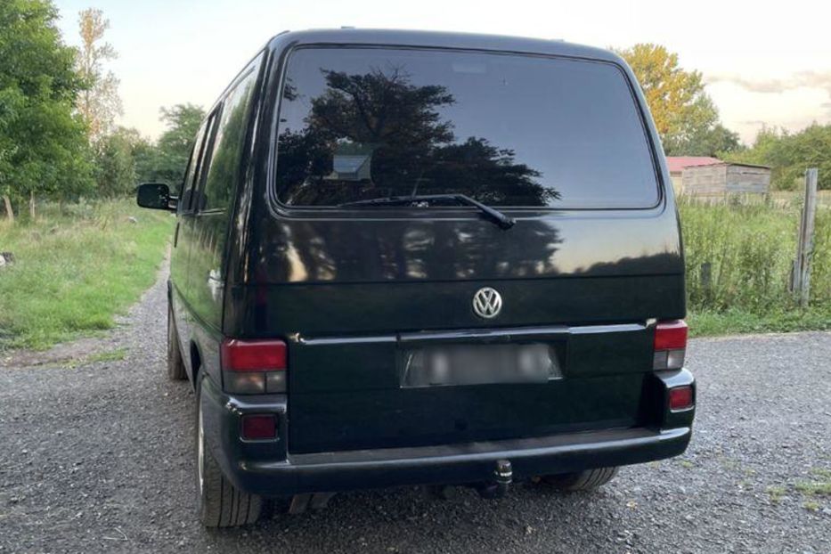 Продам Volkswagen T4 (Transporter) пасс. 2003 года в Харькове