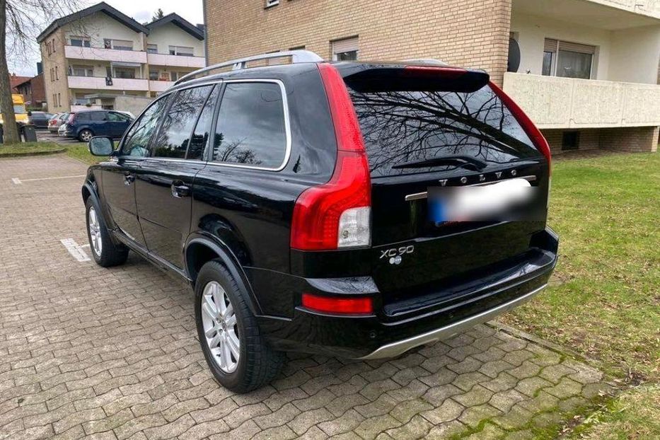 Продам Volvo XC90 2010 года в Харькове