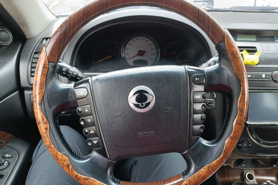 Продам SsangYong Rexton II 2007 года в Киеве