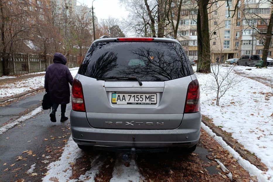 Продам SsangYong Rexton II 2007 года в Киеве