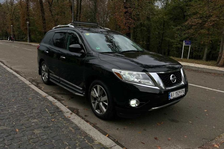 Продам Nissan Pathfinder Platinum 2013 года в Киеве