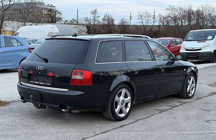 Продам Audi A6 2004 года в Киеве