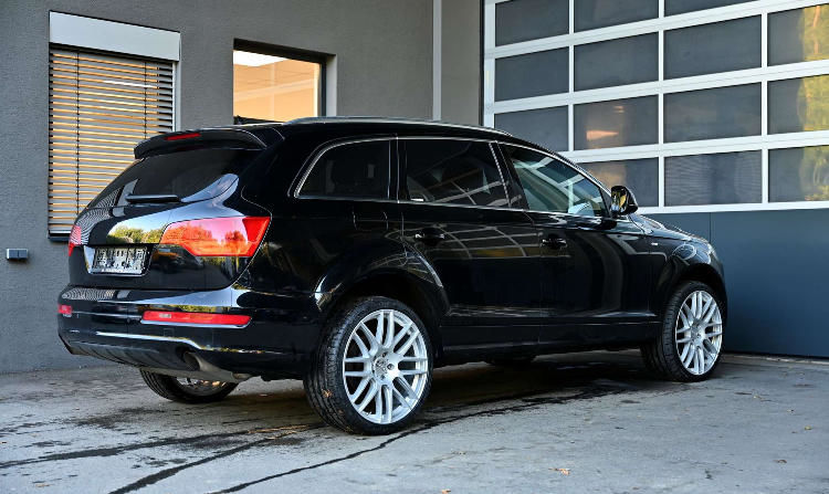 Продам Audi Q7 2007 года в Киеве