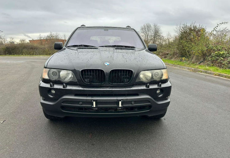 Продам BMW X5 Е53 2003 года в Днепре