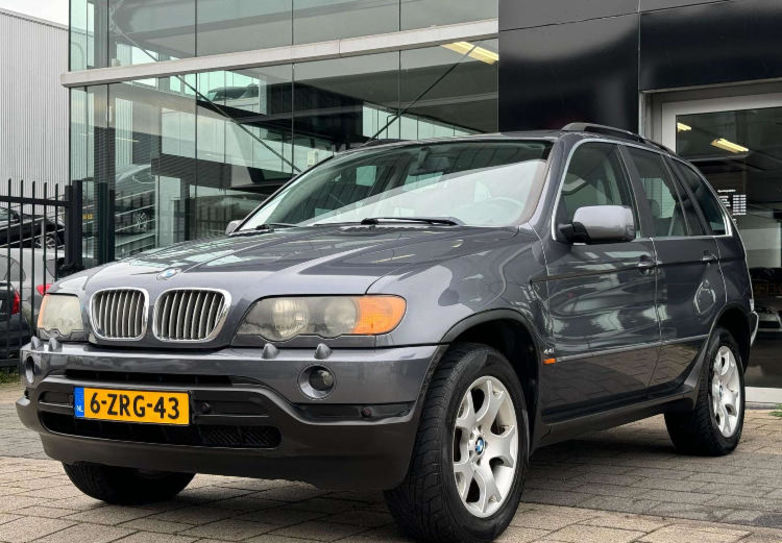 Продам BMW X5 Е53 2003 года в Харькове