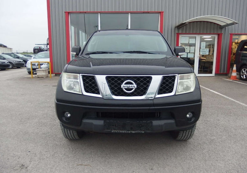 Продам Nissan Navara 2007 года в Киеве