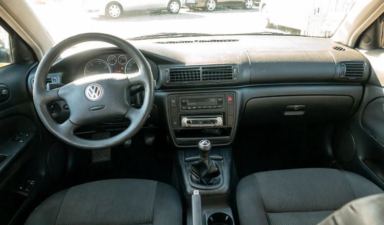 Продам Volkswagen Passat B5 2001 года в Киеве