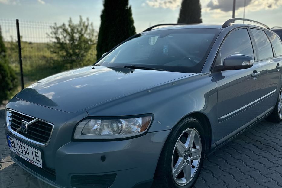 Продам Volvo V50 High performance sound  2009 года в Ровно