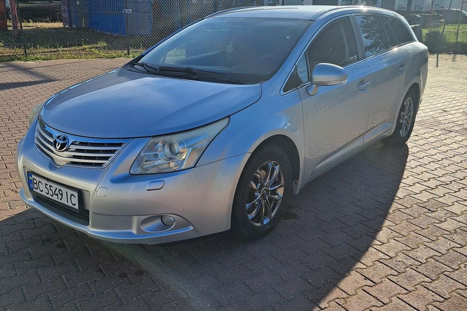 Продам Toyota Avensis 2011 года в Львове