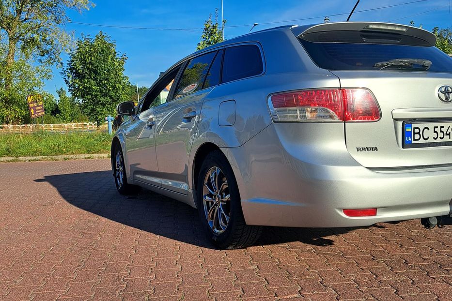 Продам Toyota Avensis 2011 года в Львове