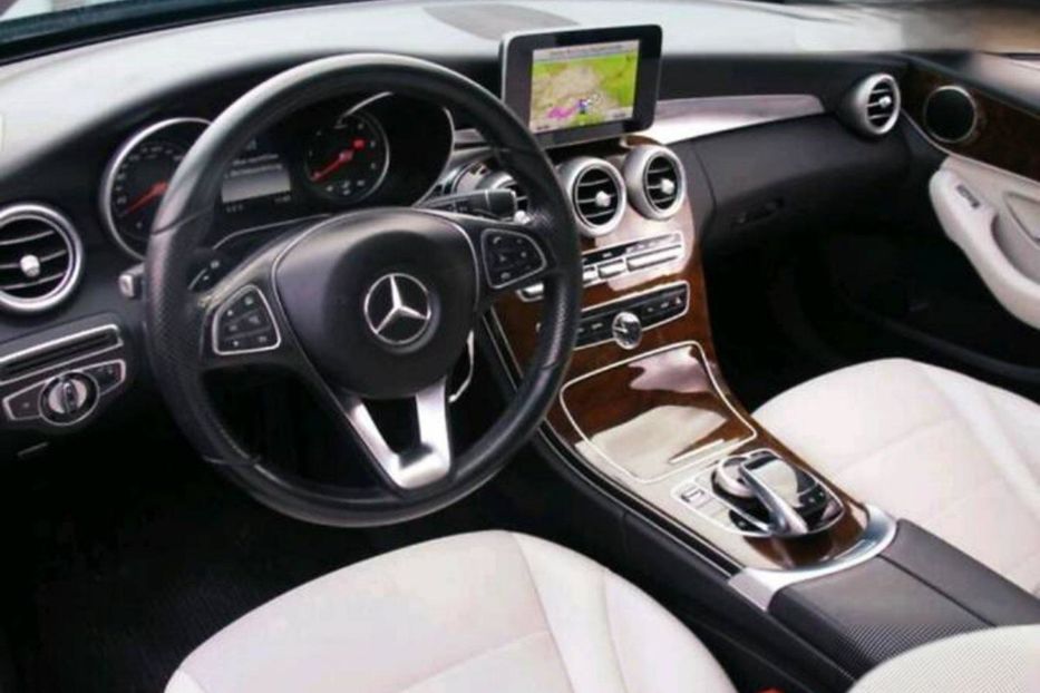 Продам Mercedes-Benz C-Class W205 2015 года в Львове