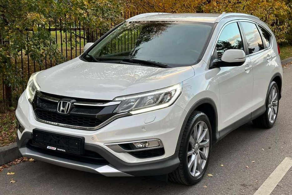 Продам Honda CR-V 2015 года в Киеве