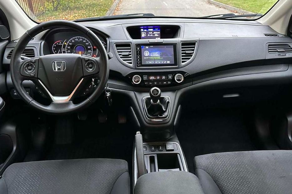 Продам Honda CR-V 2015 года в Киеве