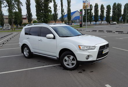 Продам Mitsubishi Outlander XL Рестайлінг 2010 года в Киеве