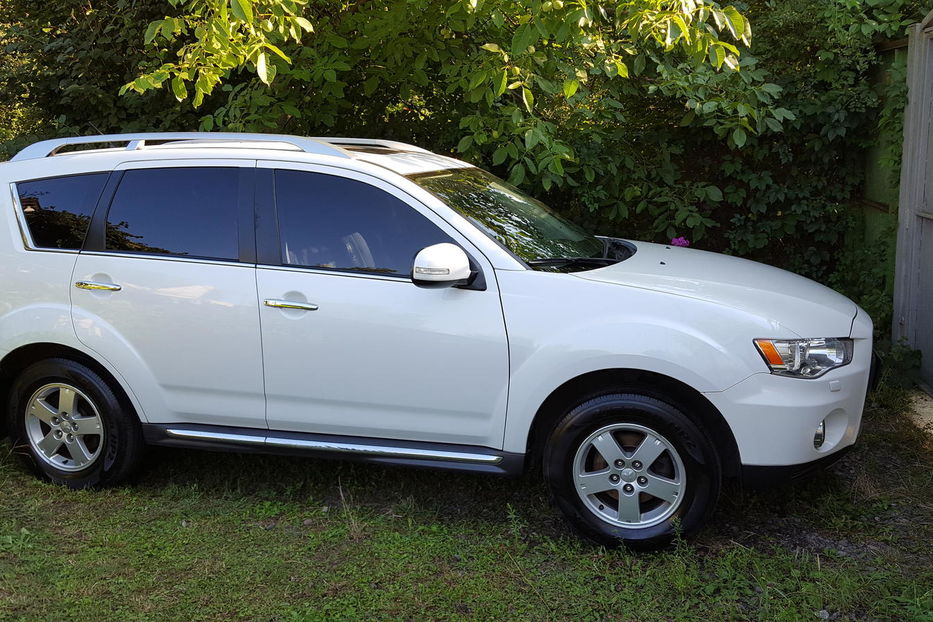 Продам Mitsubishi Outlander XL Рестайлінг 2010 года в Киеве