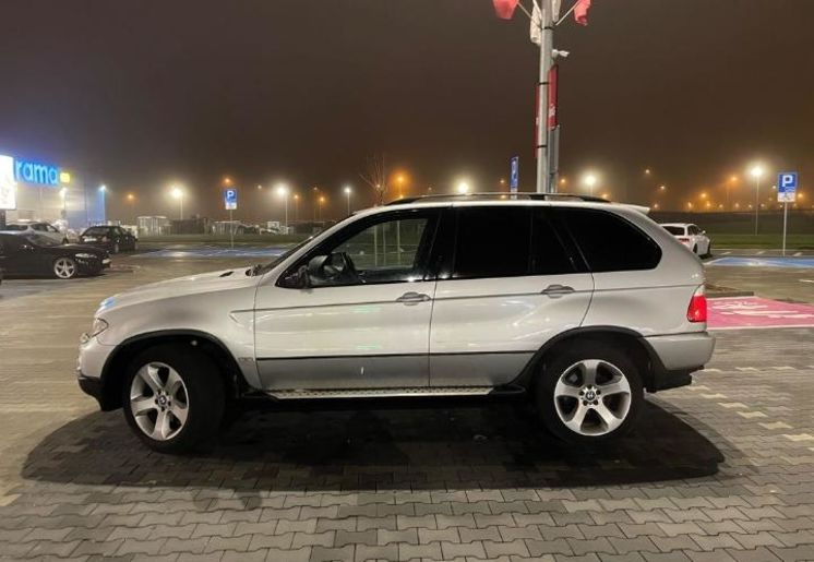 Продам BMW X5 2005 года в Харькове