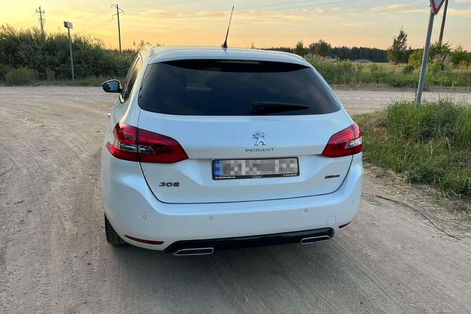 Продам Peugeot 308 2015 года в Виннице